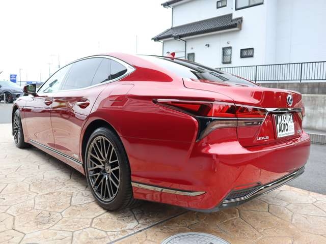 Lexus LS F Sport Red 2021′ CATOC