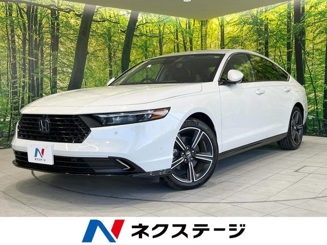 Honda Accord e:HEV Pearl White 2024′ CATWH