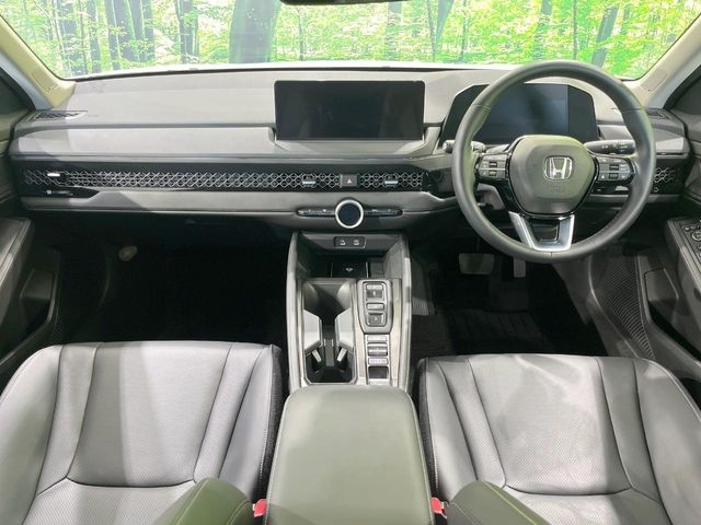 Honda Accord e:HEV Pearl White 2024′ CATWH