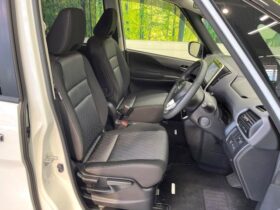 
									NISSAN Serena Highway Star V White/Black 2020′ CAUS7 full								