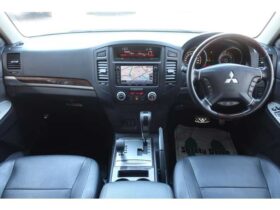 
									MITSUBISHI Pajero Super Exceeded Pearl White 2013′ CAV96 full								
