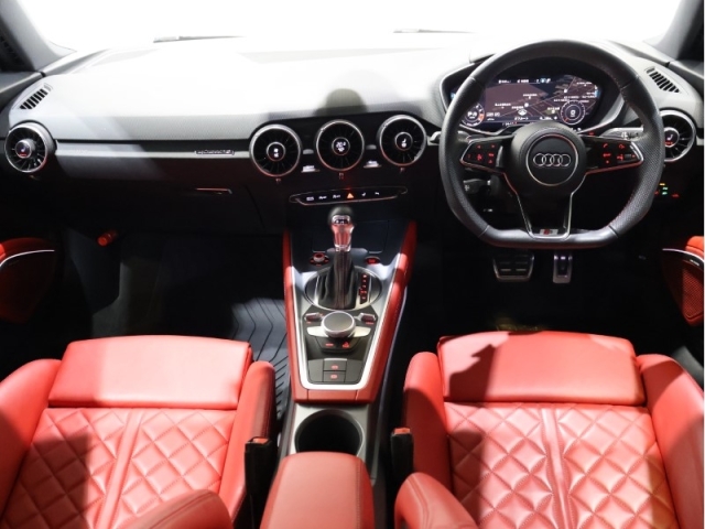 Audi TT Base Grade Gray 2021′ CC3QS