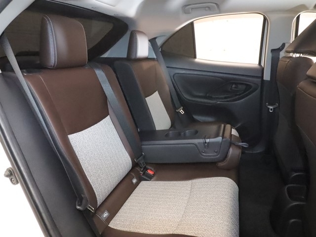 TOYOTA Yaris Cross Z Pearl White/Black 2021′ CCQTF