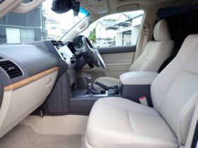 
									TOYOTA Land Cruiser Prado TX L Packet Matte Black Ed Pearl White 2023′ CCQXI full								