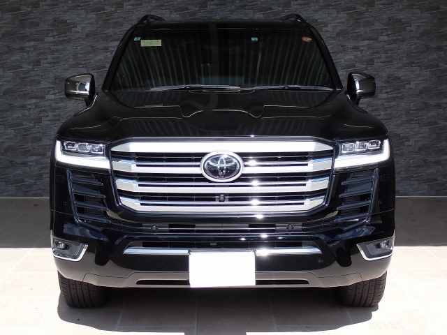 TOYOTA Land Cruiser Wagon ZX Black 2022′ CCQXJ