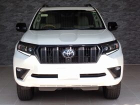 
									TOYOTA Land Cruiser Prado TX L Packet Matte Black Ed Pearl White 2023′ CCQY2 full								
