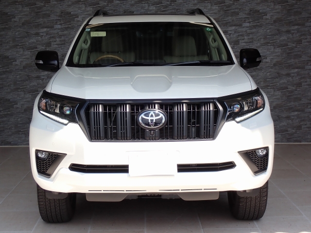 TOYOTA Land Cruiser Prado TX L Packet Matte Black Ed Pearl White 2023′ CCQY2