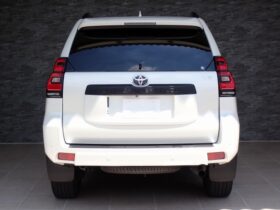 
									TOYOTA Land Cruiser Prado TX L Packet Matte Black Ed Pearl White 2023′ CCQY2 full								