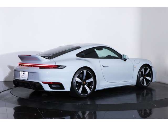 Porsche 911 Sport Classic Gray 2023′ CCYLI