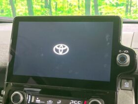 
									TOYOTA Sienta Z Gold 2025′ CCYTP full								