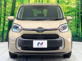 
									TOYOTA Sienta Z Gold 2025′ CCYTP full								