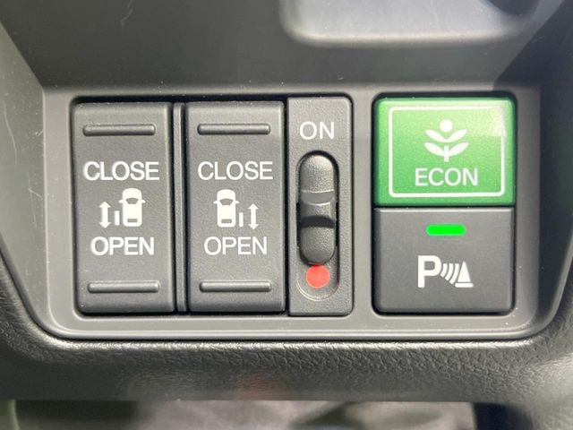 Honda Odyssey Absolute EX Pearl White 2021′ CCZUP
