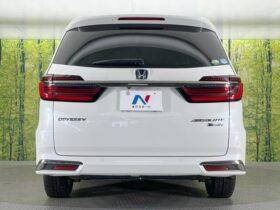 
									Honda Odyssey Absolute EX Pearl White 2021′ CCZUP full								