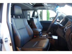
									TOYOTA Land Cruiser Prado TX L Package Pearl White 2023′ CD0BH full								