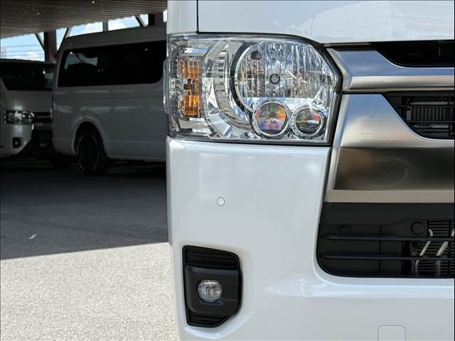 TOYOTA Hiace Van Super GL Dark Prime S Pearl White 2025′ CD3H8