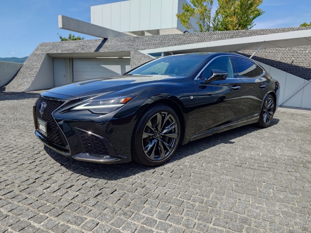 Lexus LS F Sport Black 2020′ CEW45