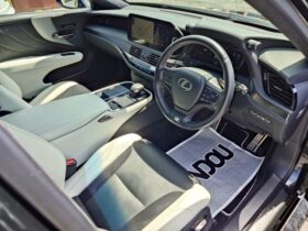 
									Lexus LS F Sport Black 2020′ CEW45 full								