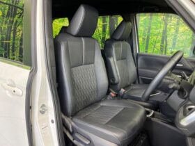 
									TOYOTA Noah S-Z Pearl White 2023′ CF3RC full								
