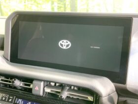 
									TOYOTA Land Cruiser Wagon VX Black 2024′ CF42E full								