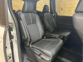 
									TOYOTA Noah S-Z Pearl White 2023′ CF44S full								