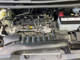 
									TOYOTA Noah S-G Pearl White 2023′ CF45X full								
