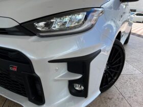 
									TOYOTA Yaris RS Pearl White 2020′ CF47R full								
