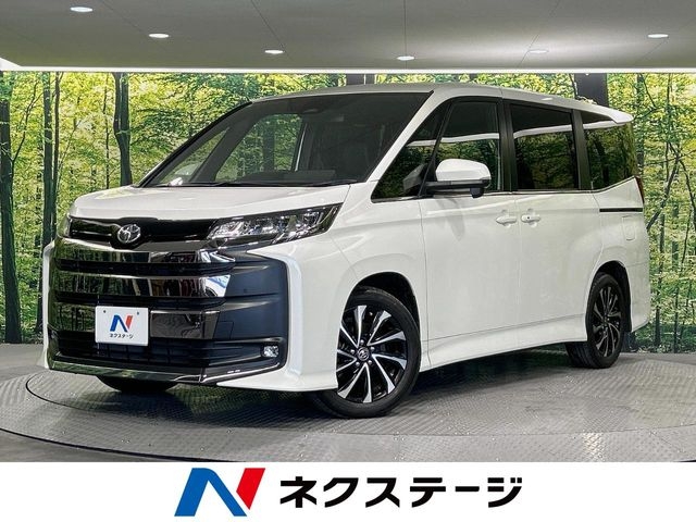TOYOTA Noah S-Z Pearl White 2023′ CF493