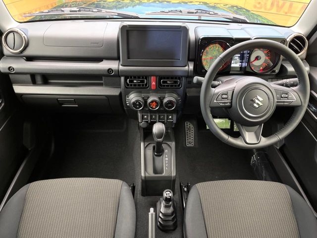 SUZUKI Jimny XC Black 2025′ CF4MG