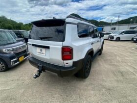 
									TOYOTA Land Cruiser Wagon 2.8ZX First Edition 7 Passengers Pearl White 2024′ CF86Z full								