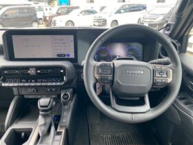 
									TOYOTA Land Cruiser Wagon 2.8ZX First Edition 7 Passengers Pearl White 2024′ CF86Z full								