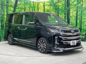 
									TOYOTA Noah S-Z Black 2024′ CF8L6 full								