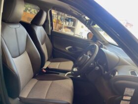 
									TOYOTA Yaris Cross Z Black 2020′ CF8RU full								
