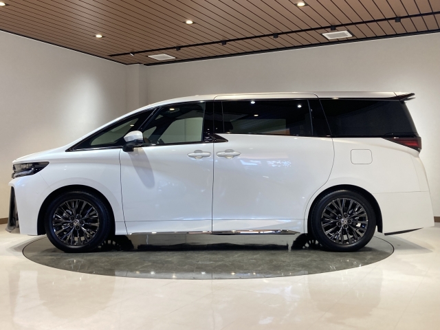 TOYOTA Vellfire Z Premier Pearl White 2024′ CFJ44