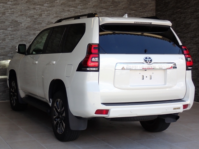 TOYOTA Land Cruiser Prado TX L Package Sunroof Pearl White 2022′ CH1FP
