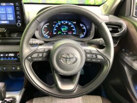 
									TOYOTA Yaris Cross Z White/Black 2022′ CH9PB full								