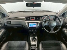 
									MITSUBISHI Lancer Evolution Wagon GT-A Silver 2006′ CHAZU full								