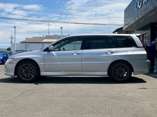 MITSUBISHI Lancer Evolution Wagon GT-A Silver 2006′ CHAZU