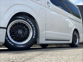 
									TOYOTA Hiace Van Super GL Dark Prime 2 Pearl White 2025′ CHDST full								