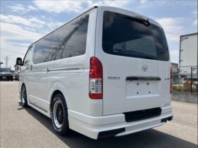 
									TOYOTA Hiace Van Super GL Dark Prime 2 Pearl White 2025′ CHDST full								