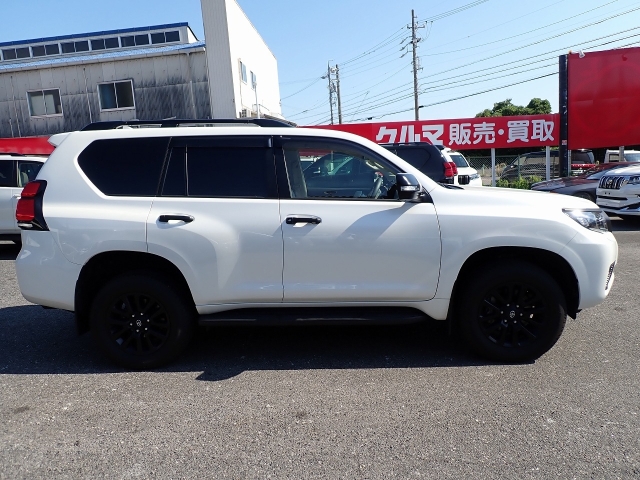 TOYOTA Land Cruiser Prado TX L Packet Matte Black Ed Pearl White 2023′ CJ6DR