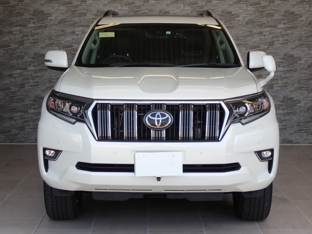 TOYOTA Land Cruiser Prado TX L Package Sunroof 7 Seater Pearl White 2021′ CJ6E2