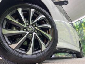 
									TOYOTA Voxy S-Z Pearl White 2024′ CJE01 full								