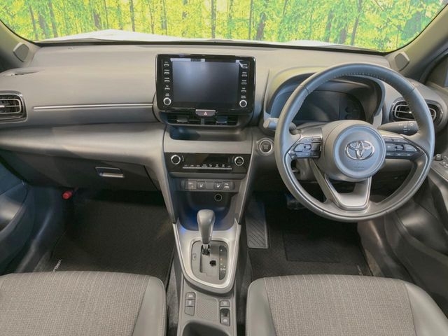 TOYOTA Yaris Cross Z Pearl White 2023′ CJEJ7