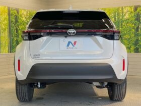 
									TOYOTA Yaris Cross Z Pearl White 2023′ CJEJ7 full								