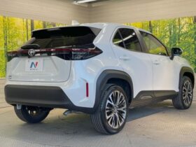 
									TOYOTA Yaris Cross Z Pearl White 2023′ CJEJ7 full								