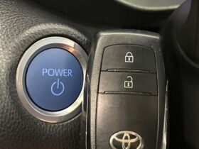 
									TOYOTA Yaris Cross Z Pearl White 2022′ CJFN5 full								