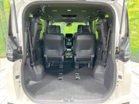 
									TOYOTA Voxy S-Z Pearl White 2024′ CJFXR full								