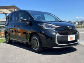 
									TOYOTA Sienta Hybrid Z  Late  10.5 Inch Full Seg Black 2025′ CJIV8 full								