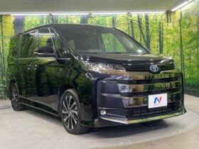 
									TOYOTA Noah S-Z Black 2023′ CLJV9 full								