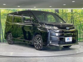
									TOYOTA Noah S-Z Black 2023′ CLKFC full								